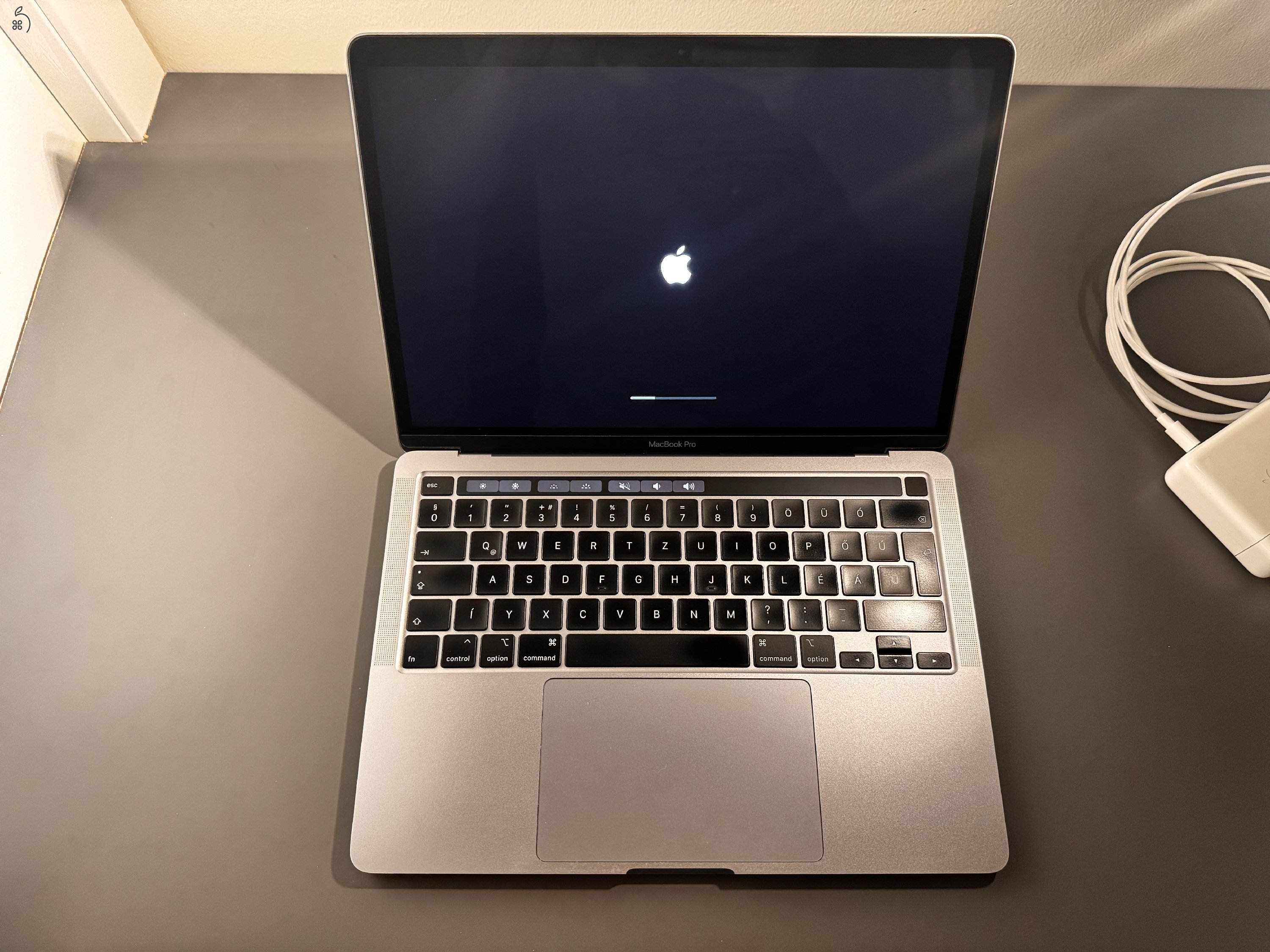 Macbook Pro 13” 2020 TouchBar  4TB