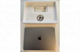 13” MacBook Pro (M1, 8GB / 256GB) – szép állapot, céges számlával, 27% ÁFÁ-val!