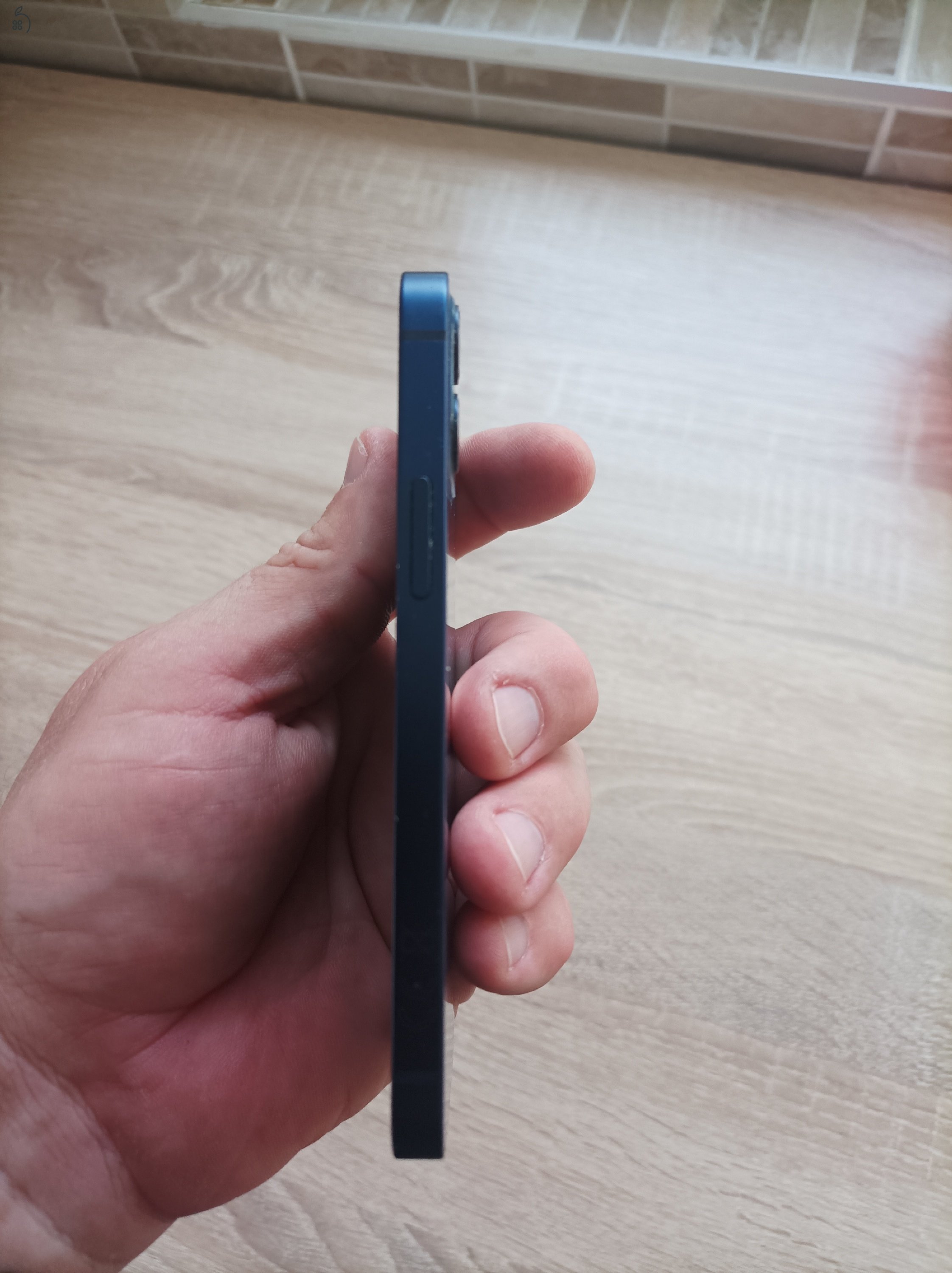 Megkímélt iPhone 12 mini eladó