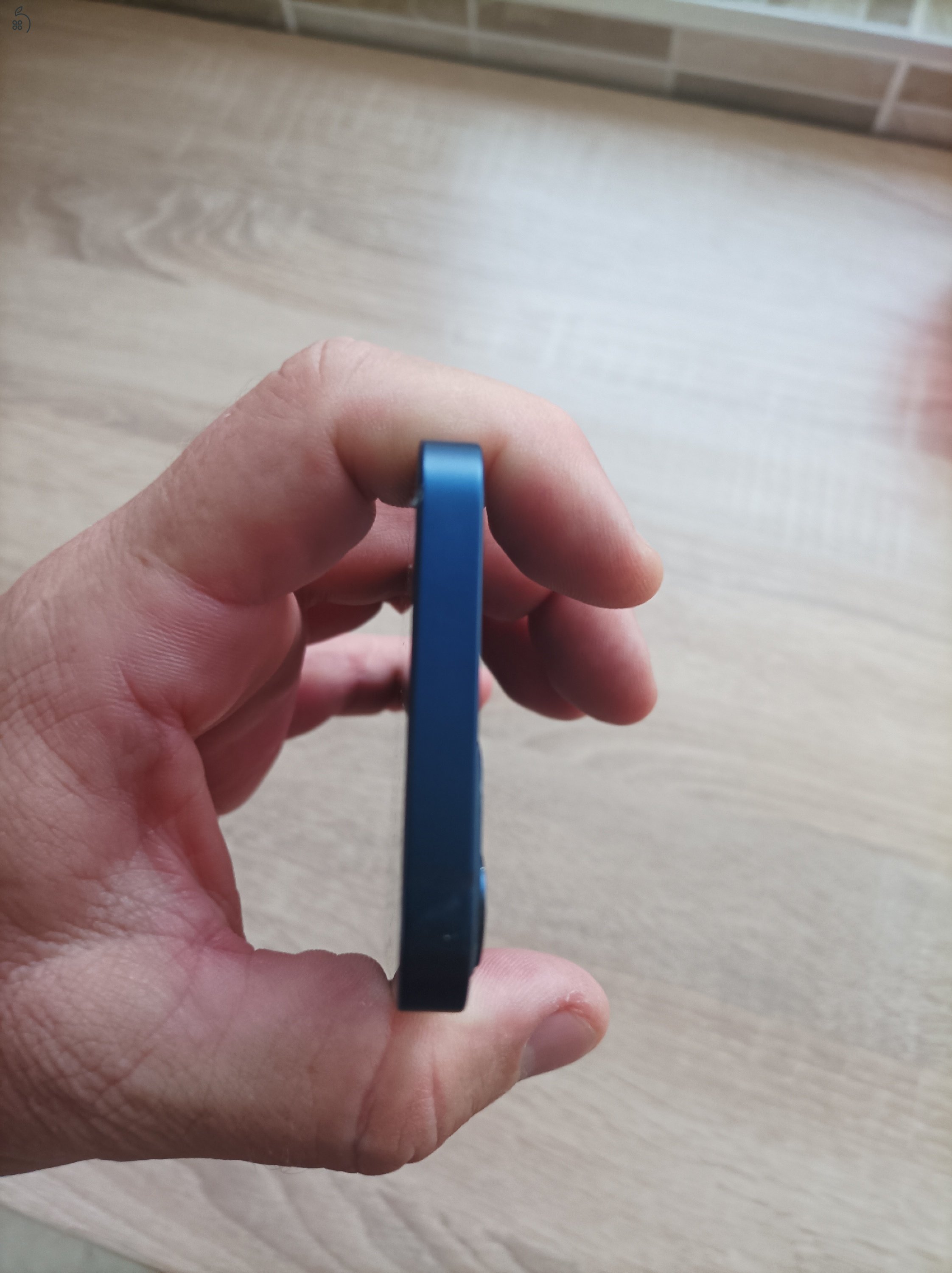 Megkímélt iPhone 12 mini eladó