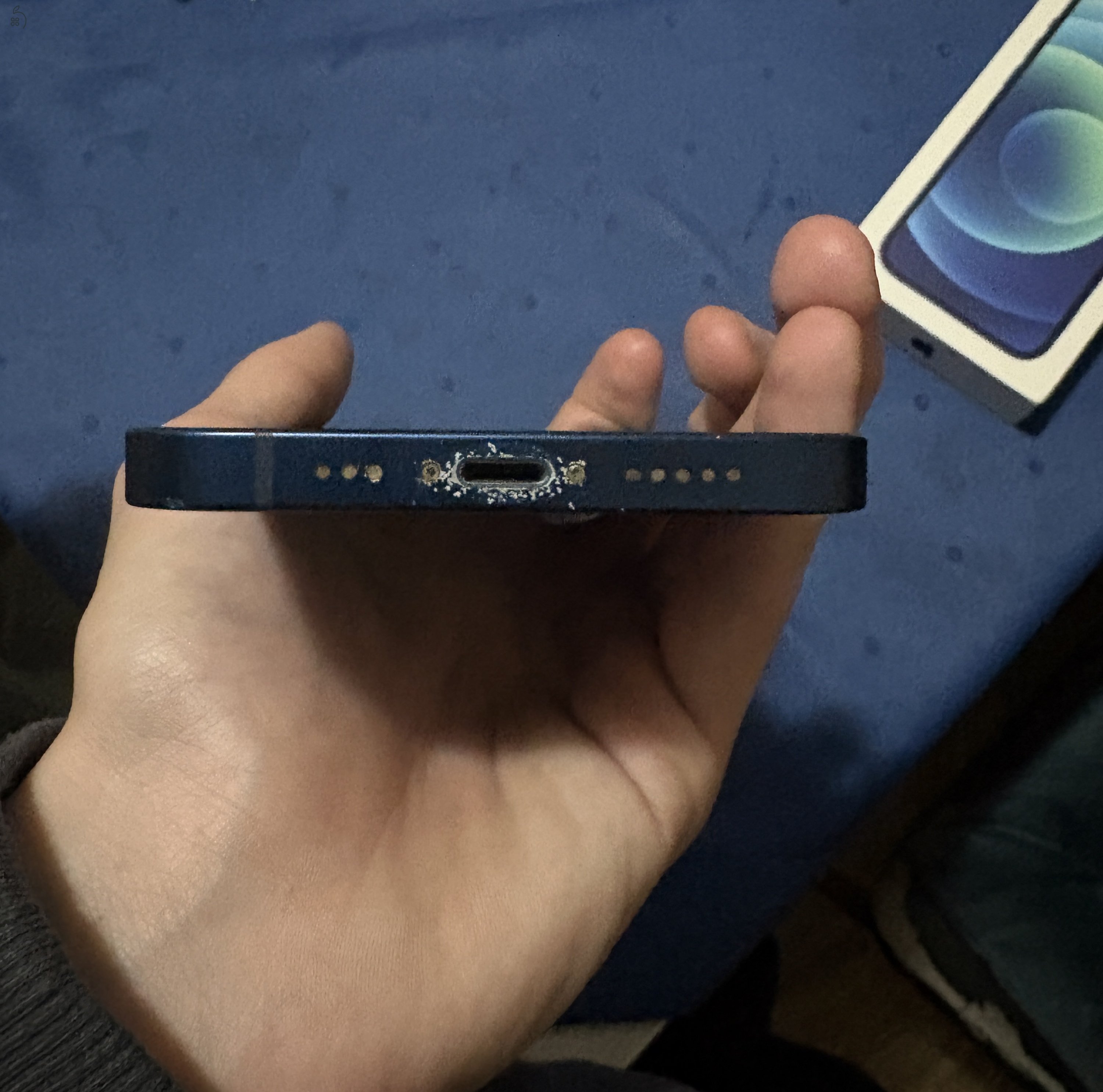 iPhone 12 - 64 GB – Sötétkék