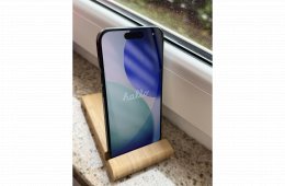 Újszerű Iphone  15 pro 128gb független (1 év gari)