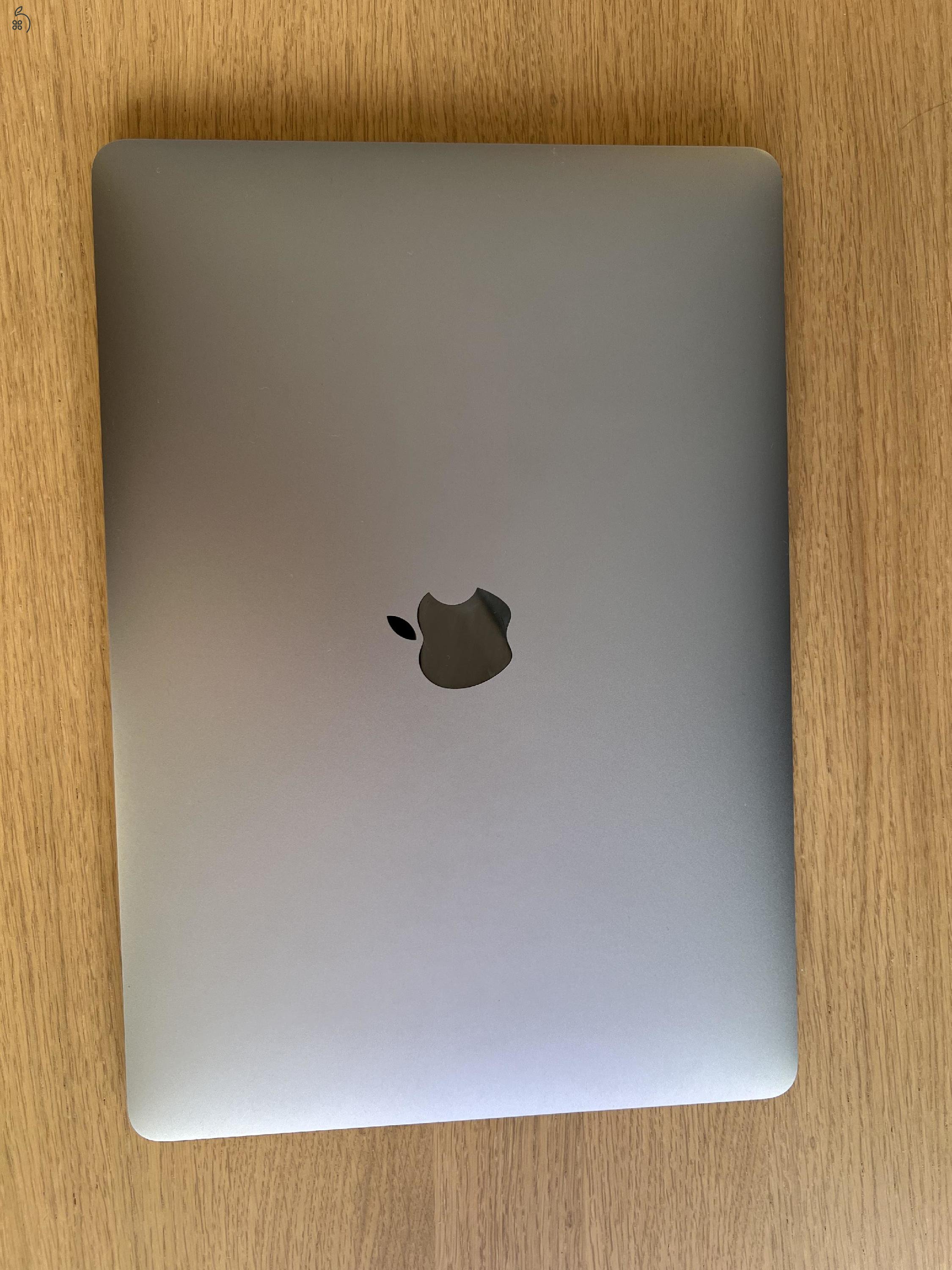 Macbook Air M1 16gb ram 1TB SSD