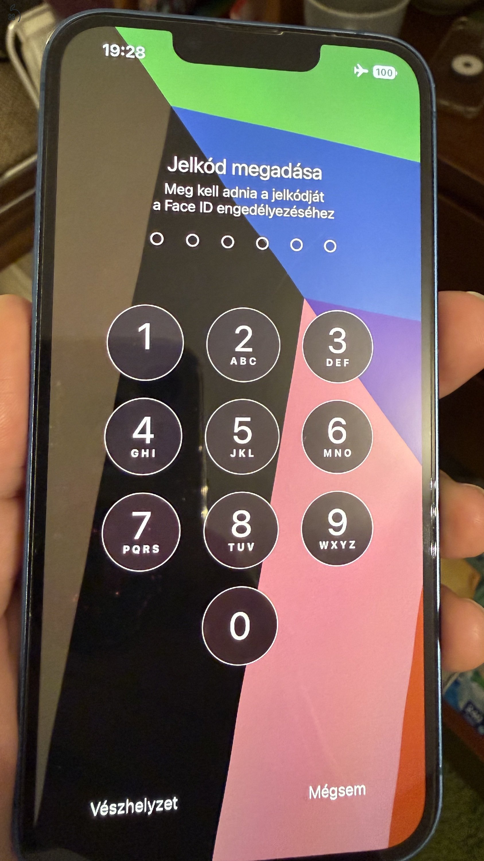 iphone 13 128 gb 99%-os akku