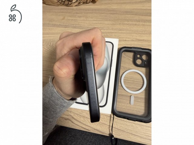 iPhone 15 128gb, független, fekete