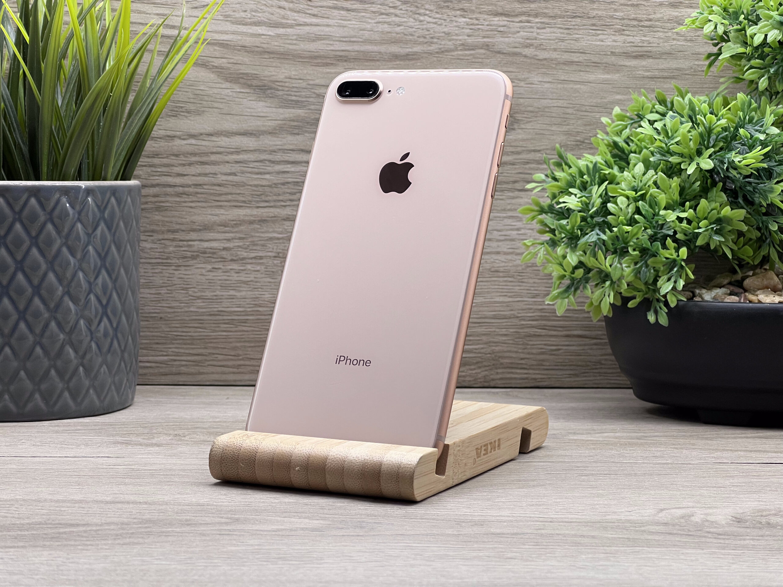 iPhone 8 Gold 64GB 2 ÉV Garanciával Számlával 100% Akku