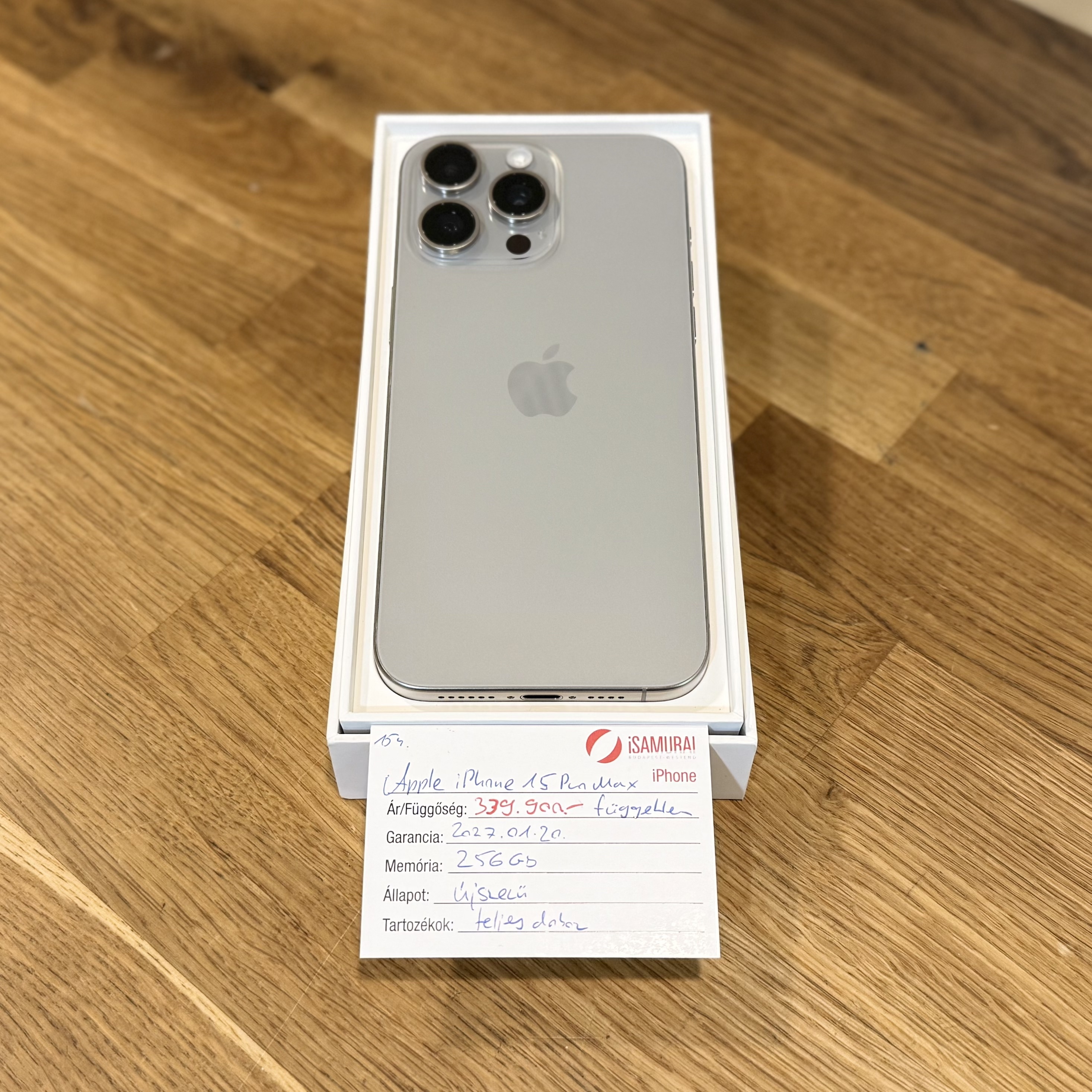 154. Apple iPhone 15 Pro Max - 256GB - Natúr Titán - Újszerű - 2027.01.20.