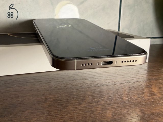 Apple iPhone 16 Pro Max - 256GB 