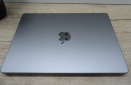 Apple MacBook Pro 14” (2021, M1 Pro) – Liquid Retina XDR + ProMotion 120 Hz, akár 17 óra – 16 GB RAM – 500 GB SSD – Használt, karcmentes – 188 ciklus – 3 hónap garancia