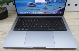 Apple MacBook Pro 14” (2021, M1 Pro) – Liquid Retina XDR + ProMotion 120 Hz, akár 17 óra – 16 GB RAM – 500 GB SSD – Használt, karcmentes – 188 ciklus – 3 hónap garancia
