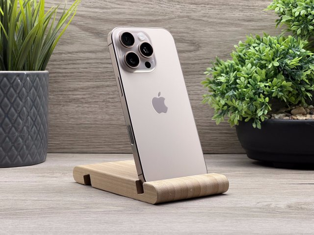 Hibátlan iPhone 16 Pro Desert Titanium 256GB 2 ÉV Garanciával Számlával 91% Akku