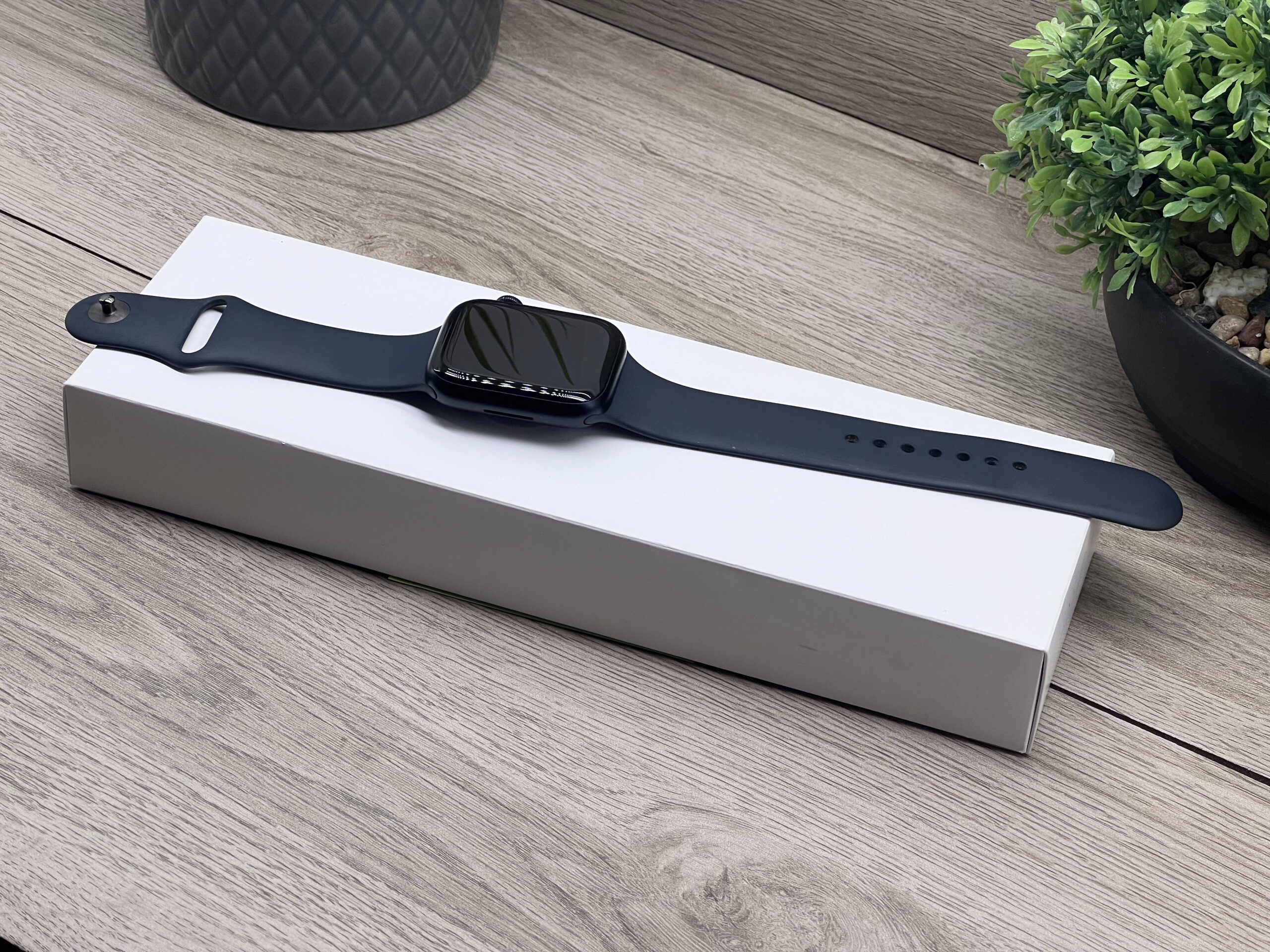 Hibátlan Apple Watch S9 Midnight 45mm 2 ÉV Garanciával Számlával 90% Akku