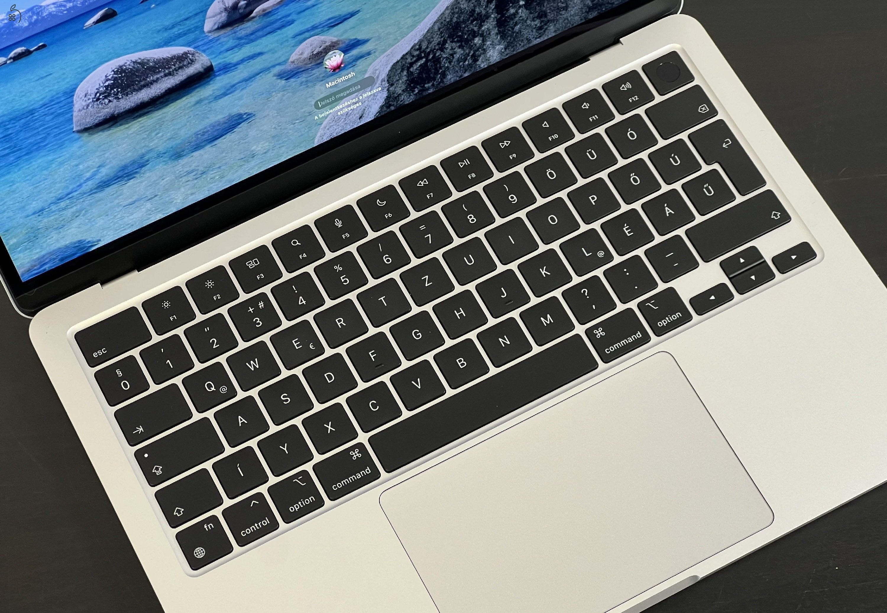 Apple MacBook Air 2022 M2 13