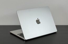 Apple MacBook Air 2022 M2 13