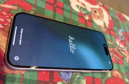 Iphone 15 pink kiváló állapotban