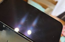 iPhone 13 mini 256GB eladó