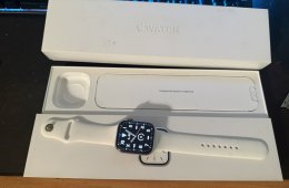 Apple Watch S7 45mm - Silver Stainless Steel - Akku 85%
