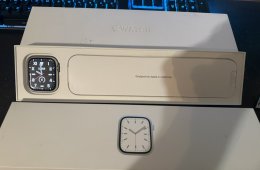 Apple Watch S7 45mm - Silver Stainless Steel - Akku 85%