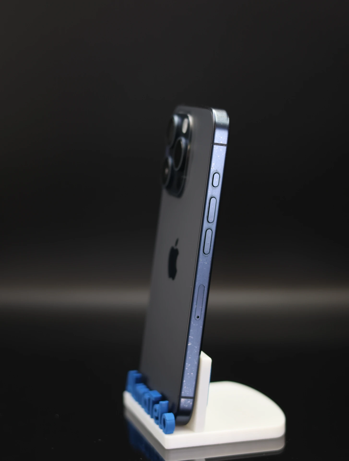 Apple iPhone 15 Pro 128 GB Blue Titanium 100% akku - 12 HÓ GARANCIA