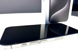 iPhone 15 Pro 256 GB (SpaceGrey) makulátlan állapotban, eredeti dobozában, tartozékokkal + AJÁNDÉK Magsafe tok