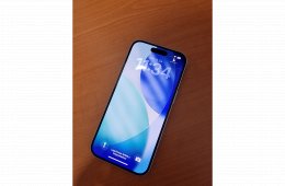 iPhone 15 128GB 85%akku (One-os függő)