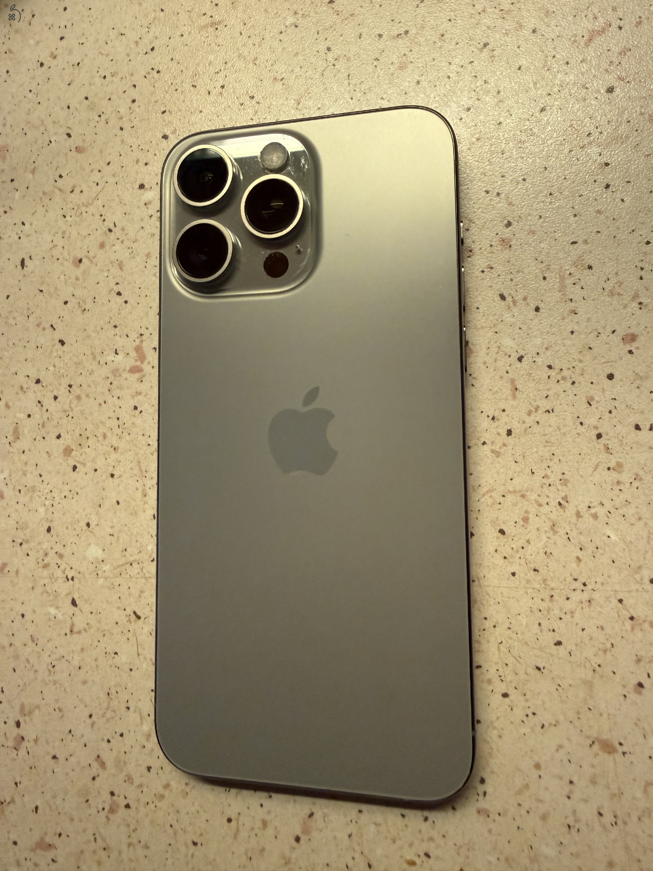 Eladó egy iPhone 15 pro max 256Gb független