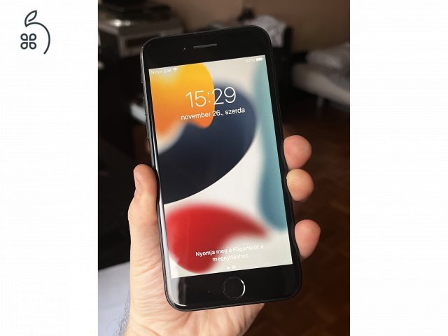 iPhone 7 32GB fekete független szép állapotban (79% akku)