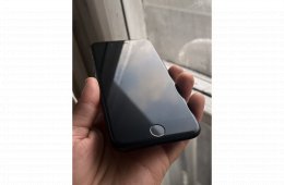 iPhone 7 32GB fekete független szép állapotban (79% akku)