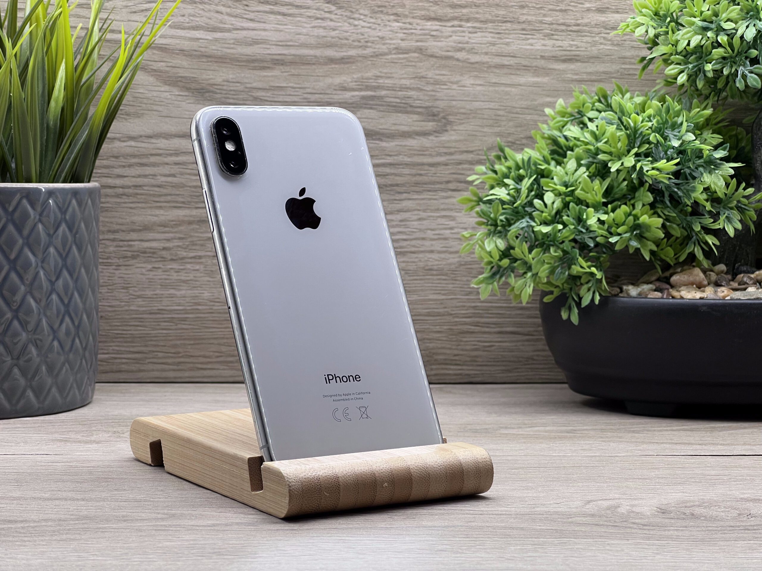 iPhone X Silver 64GB 2 ÉV Garanciával Számlával 100% Akku