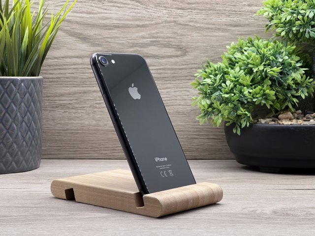 iPhone 8 Space Gray 64GB 2 ÉV Garanciával Számlával 100% Akku