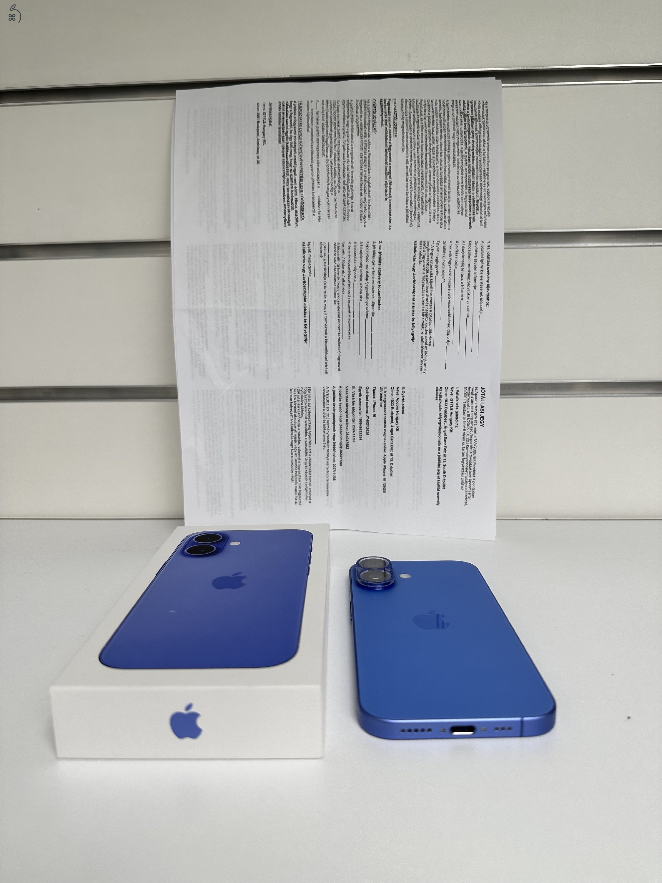 Üzletből,  Apple garanciával, iPhone 16 128GB ultramarin  új állapotban, 95%os akku dobozában.