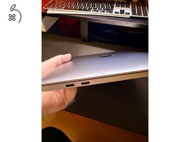MacBook Pro 13
