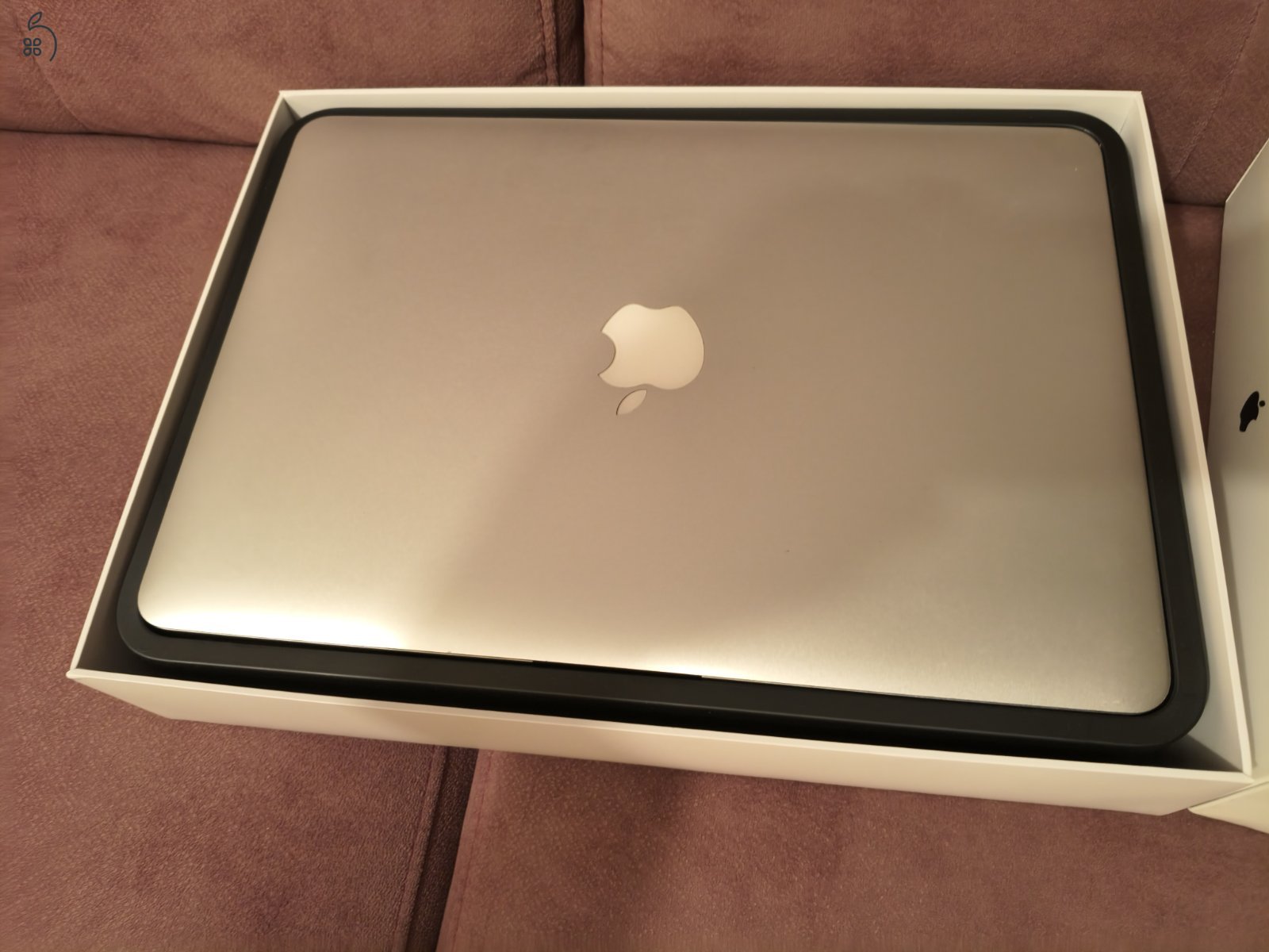 MacBook Air 2015 dobozában