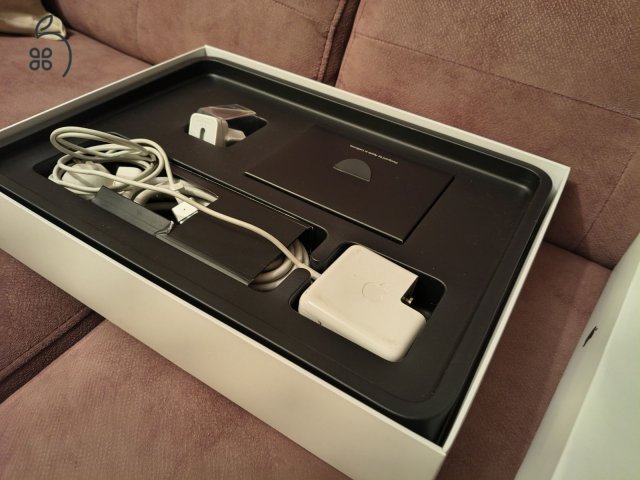 MacBook Air 2015 dobozában