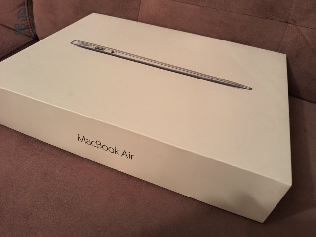 MacBook Air 2015 dobozában