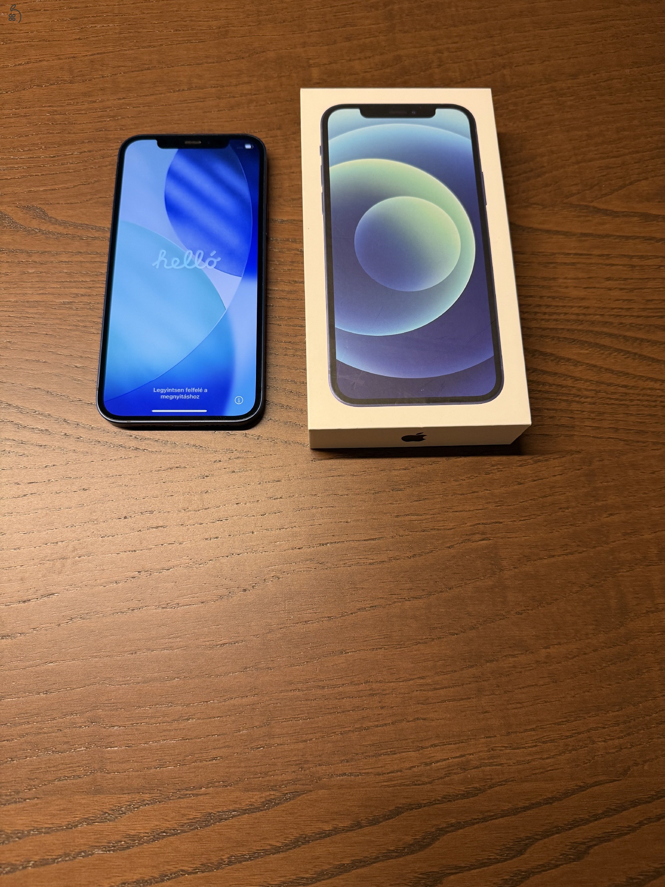 Apple iPhone 12 / 256 GB, Blue, kártyafüggetlen