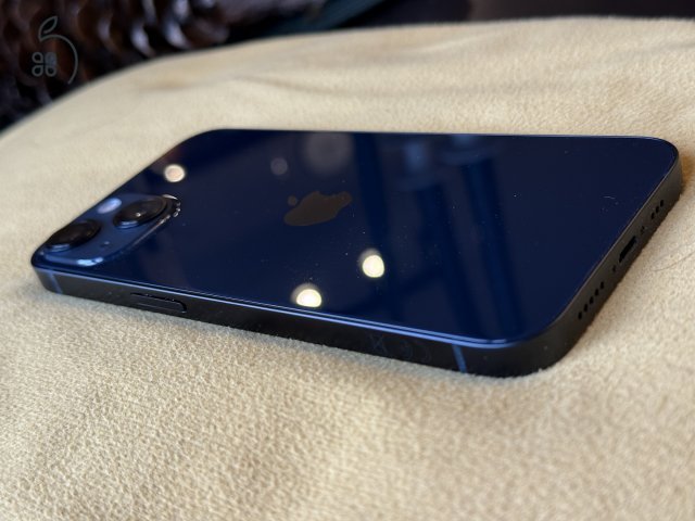 Iphone 13 - 16 honap iStyle gari - 100% akku