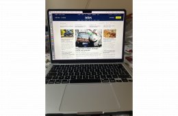 13 hüvelykes MacBook Air Apple M3 chip 100% akku