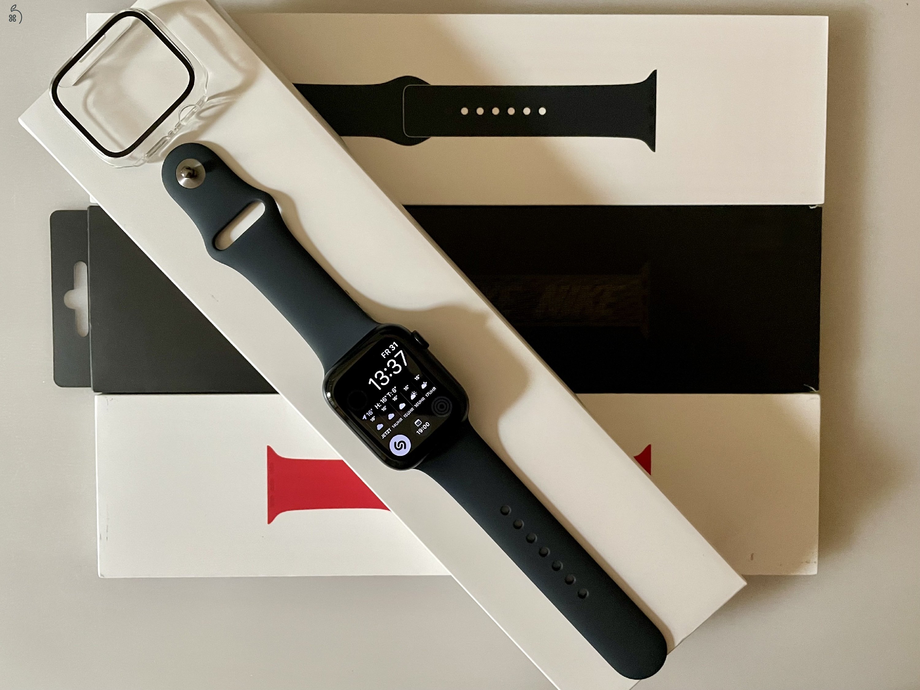 Apple Watch Series 7 GPS - Éjfélkék