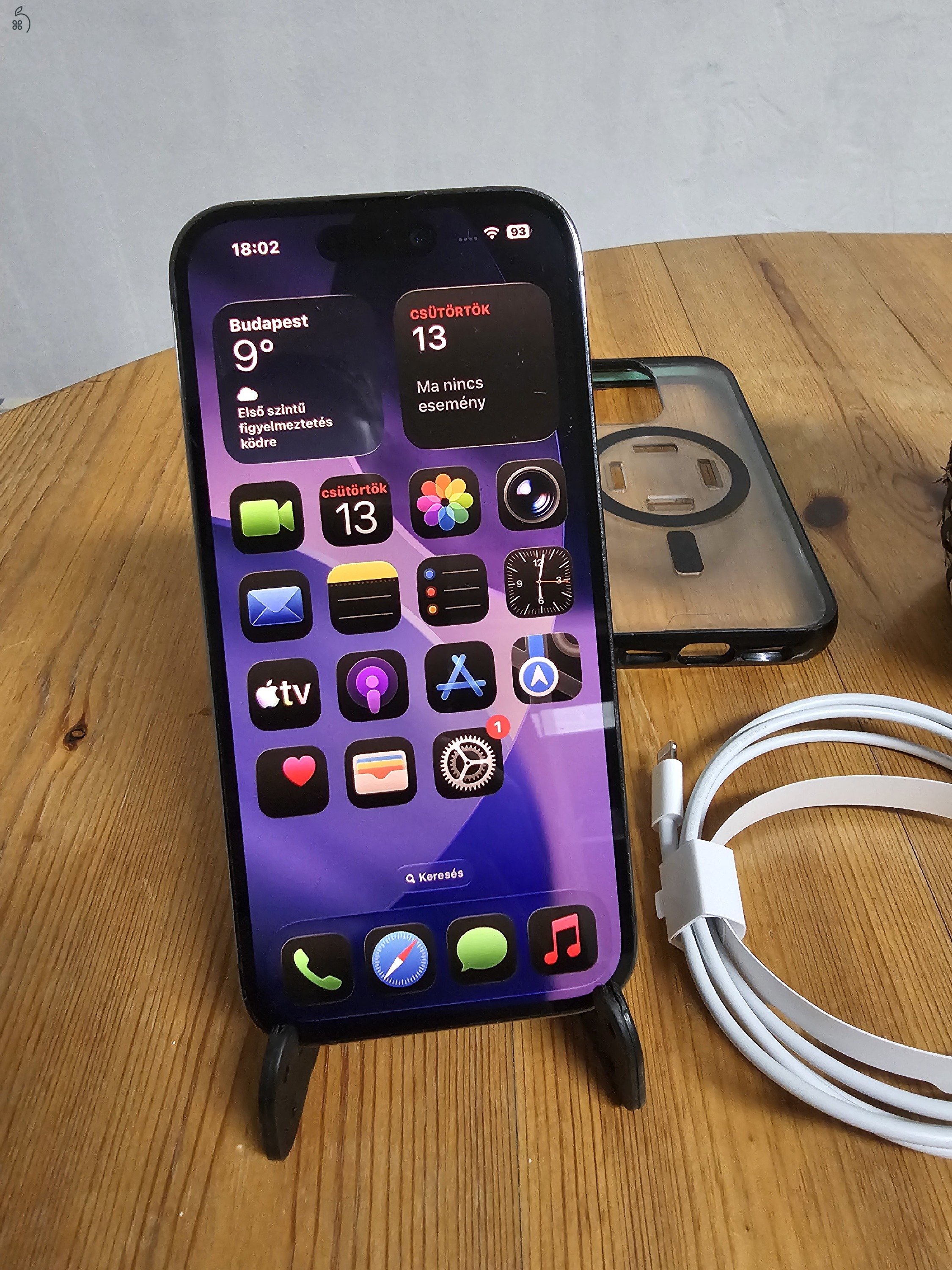 Apple iPhone 14 Pro – lila, eSIM, – megkímélt állapotú 128 Gb, 86% Akku