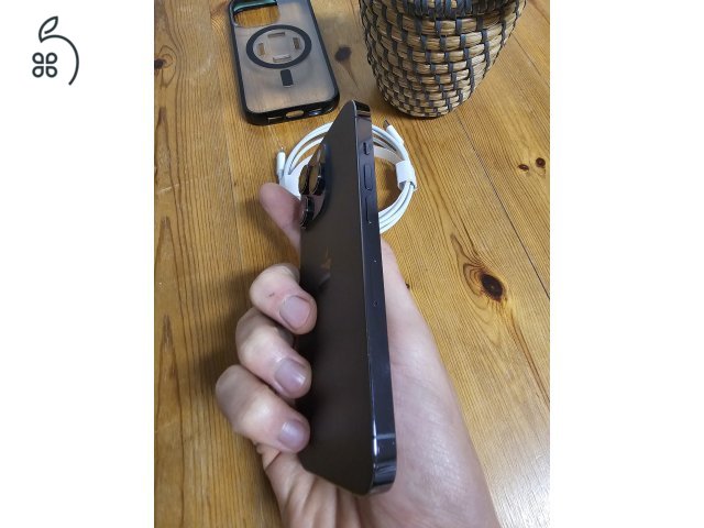 Apple iPhone 14 Pro – lila, eSIM, – megkímélt állapotú 128 Gb, 86% Akku