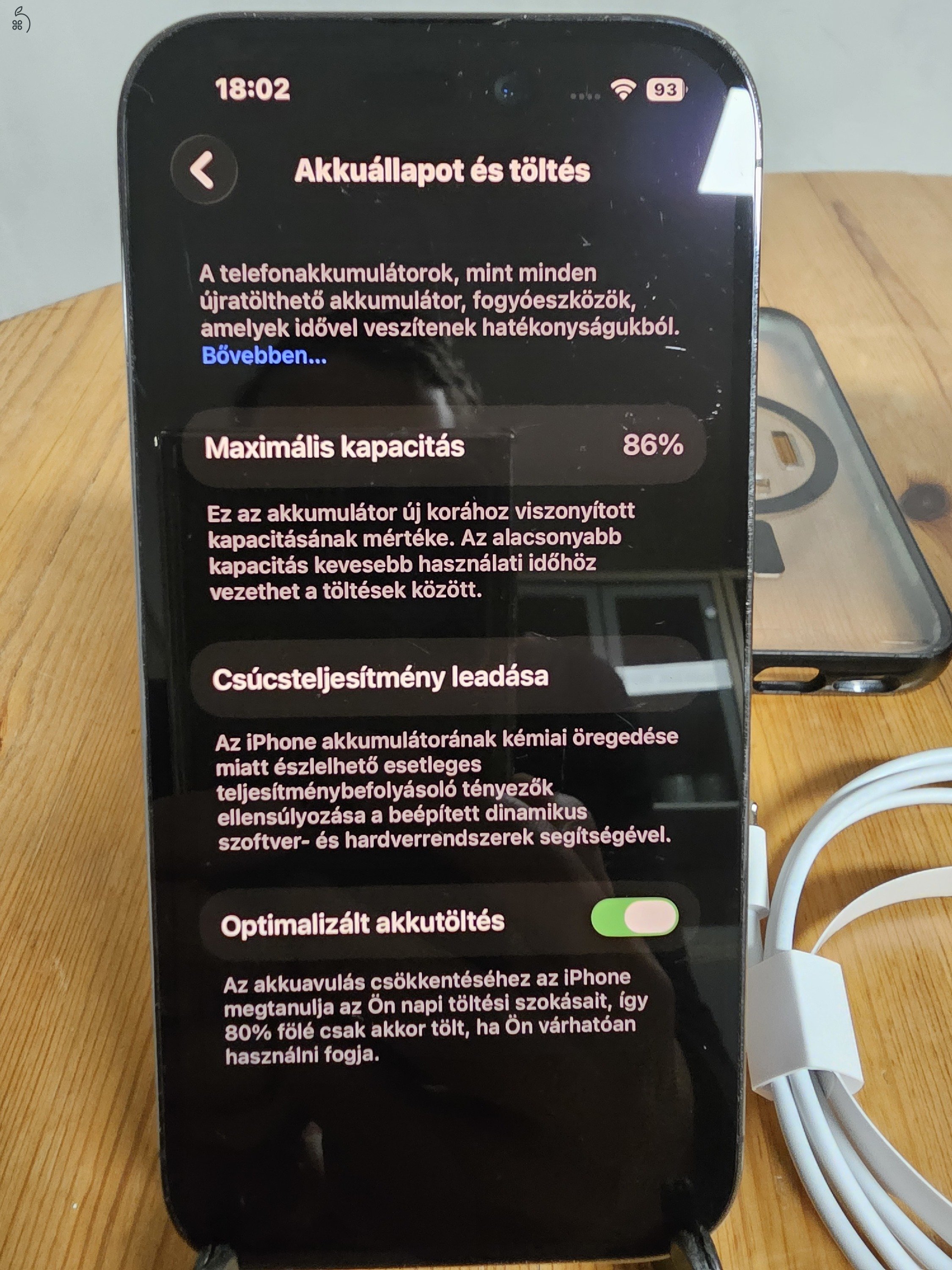 Apple iPhone 14 Pro – lila, eSIM, – megkímélt állapotú 128 Gb, 86% Akku