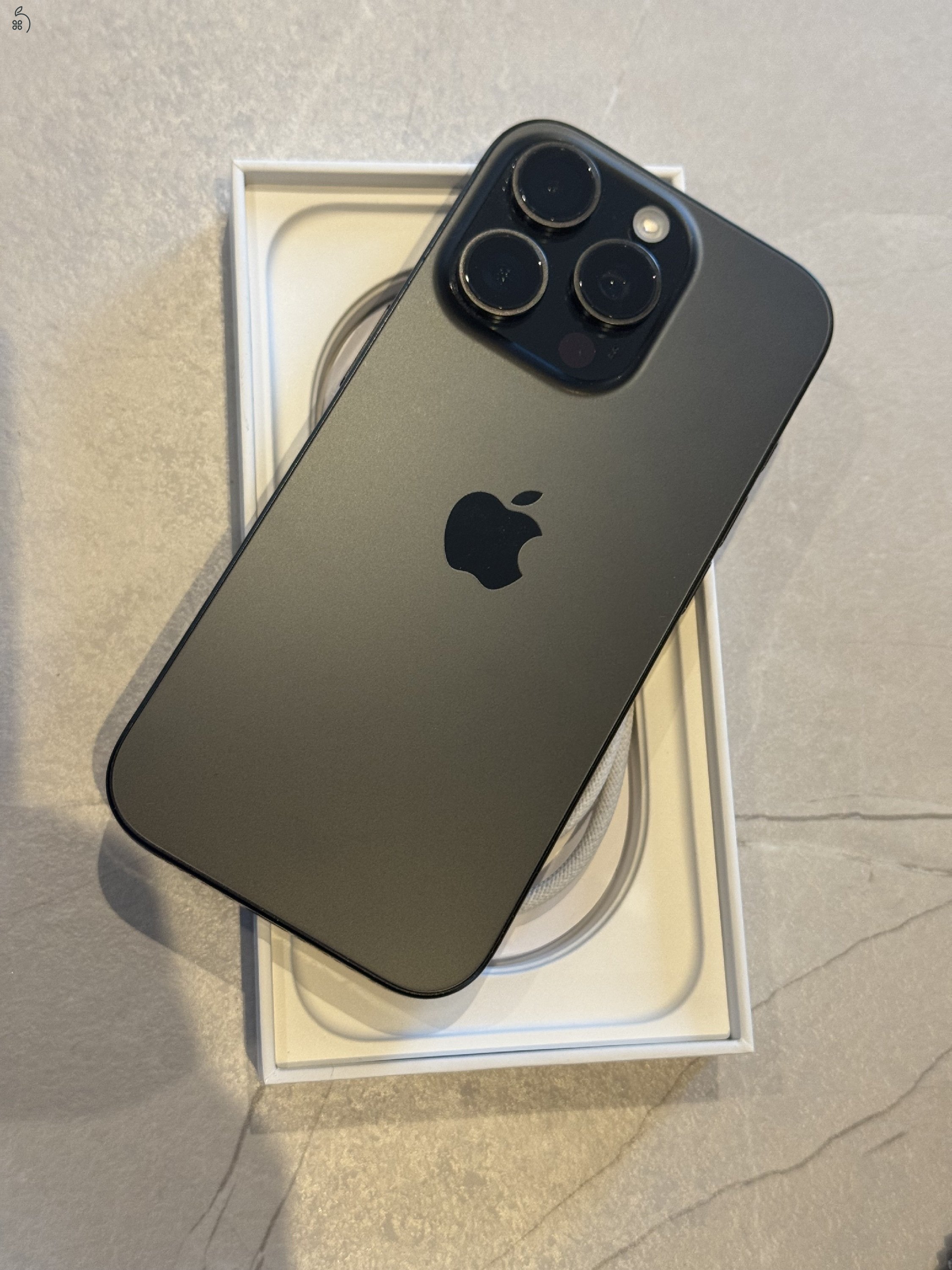Apple iPhone 16 Pro 128gb Black Titan garanciális