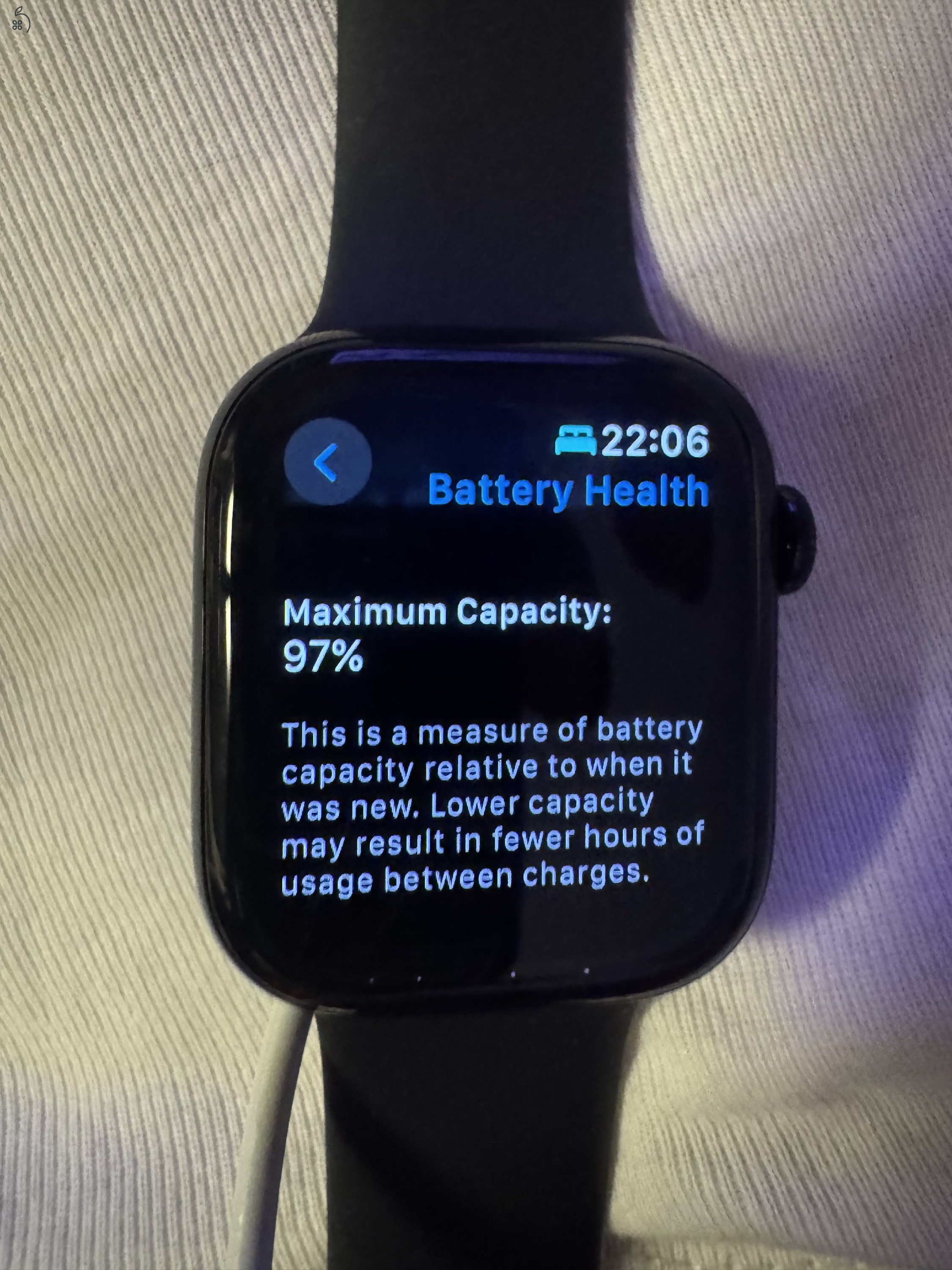 Apple Watch S10 / 42mm / GPS / Kozmoszfekete