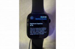 Apple Watch S10 / 42mm / GPS / Kozmoszfekete