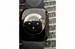 Apple Watch S10 / 42mm / GPS / Kozmoszfekete