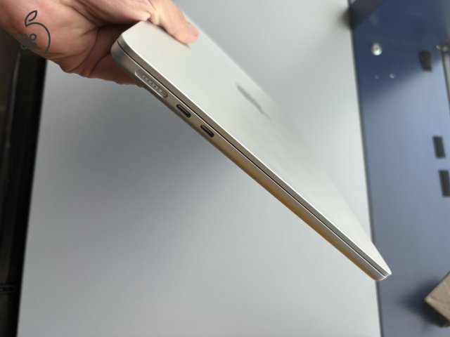 Apple MacBook Air M2 13’ (2022) 256 GB, 8 GB RAM, Ezüst