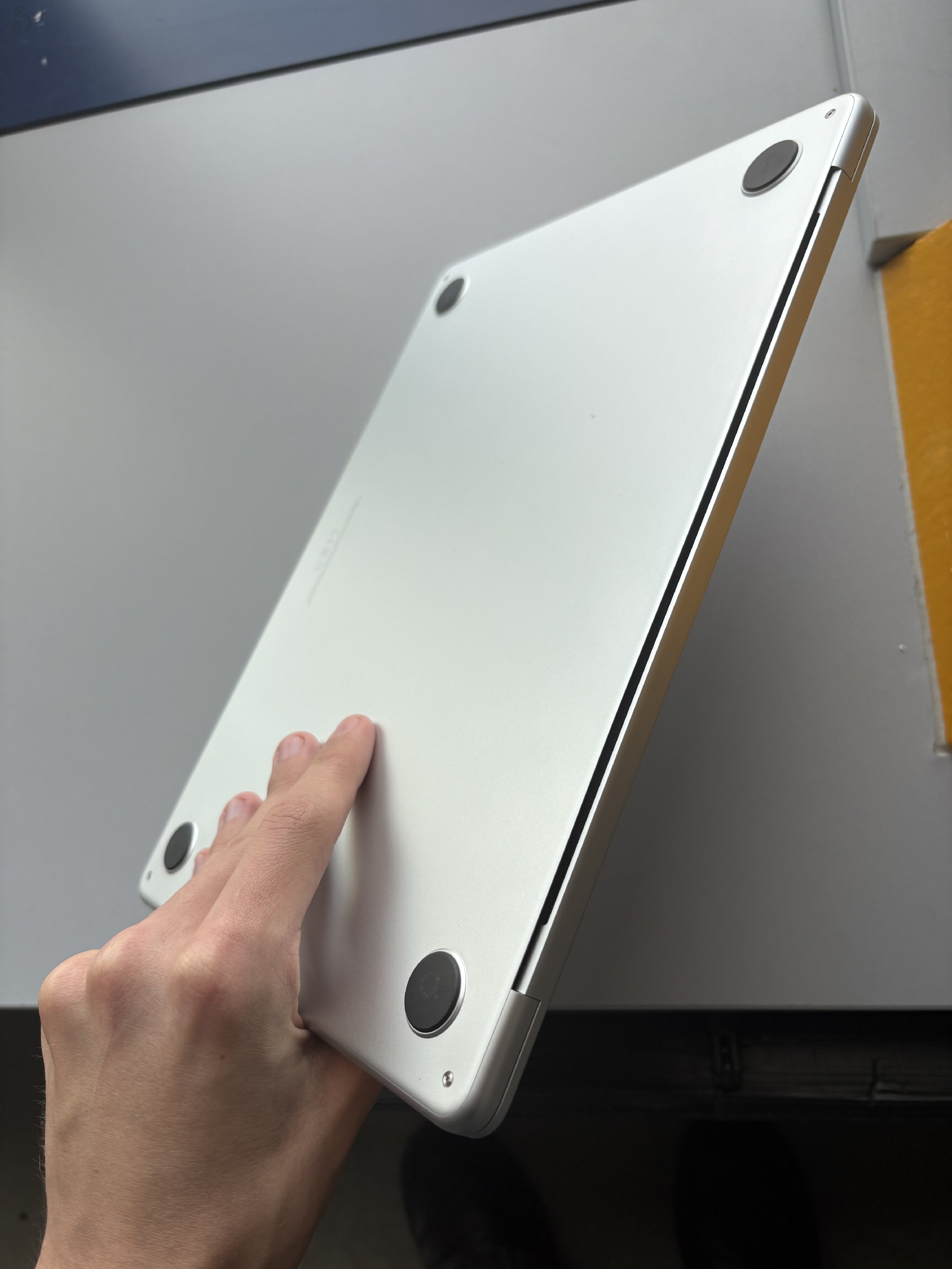 Apple MacBook Air M2 13’ (2022) 256 GB, 8 GB RAM, Ezüst