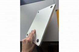 Apple MacBook Air M2 13’ (2022) 256 GB, 8 GB RAM, Ezüst