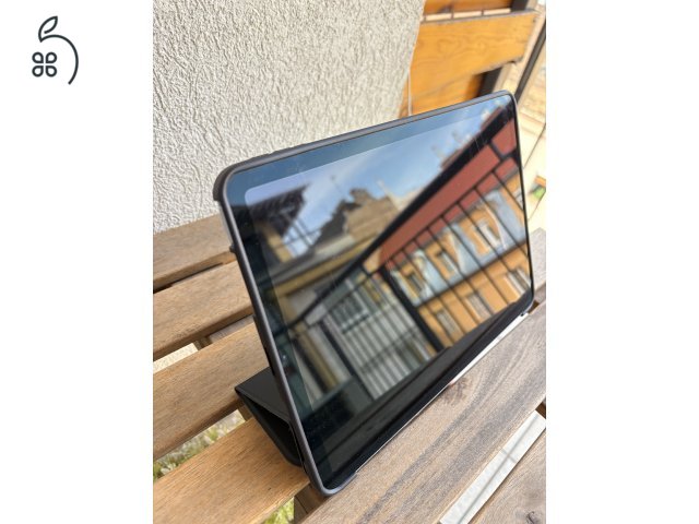 iPad Air 4 10.9” 64GB Wi-Fi